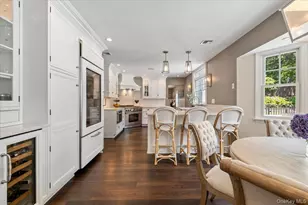 8 Rochelle Ln, Northport, NY 11768 - Photo 9