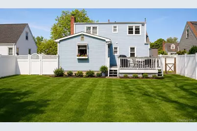 20 Carol Road, Bethpage, NY 11714 - Photo 19