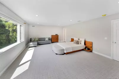 28 Old Field Lane, Great Neck, NY 11020 - Photo 23