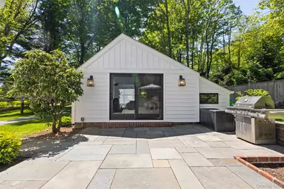 49 Clinton Road, Bedford Hills, NY 10507 - Photo 3