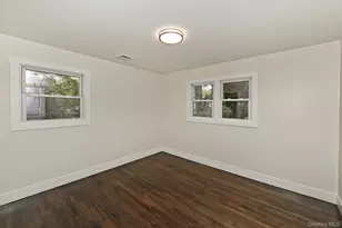 29 Bennett Ave, Huntington Station, NY 11746 - Photo 15