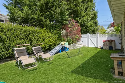26 New York Avenue, Port Jefferson, NY 11776 - Photo 21