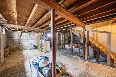 627 Carlls Path, Deer Park, NY 11729 - Photo 19