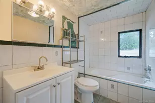 627 Carlls Path, Deer Park, NY 11729 - Photo 15