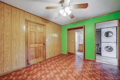627 Carlls Path, Deer Park, NY 11729 - Photo 7