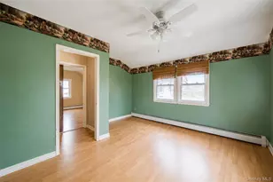 627 Carlls Path, Deer Park, NY 11729 - Photo 17