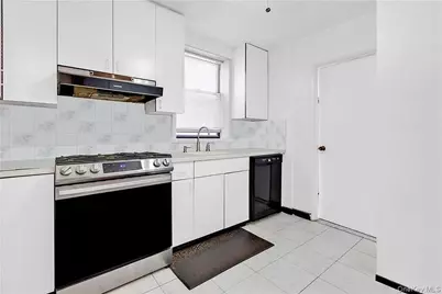 2580 Ocean Parkway #2K, Brooklyn, NY 11235 - Photo 11