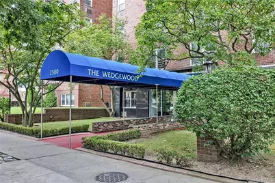 2580 Ocean Parkway #2K, Brooklyn, NY 11235 - Photo 19