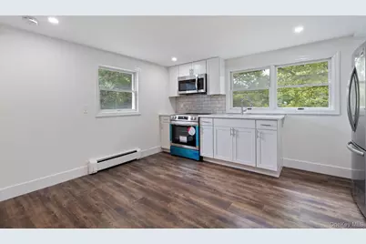 1228 Roanoke Avenue, Riverhead, NY 11901 - Photo 3