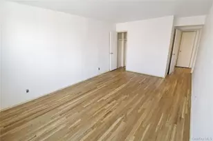 41-25 Kissena Blvd, Flushing, NY 11355 - Photo 7