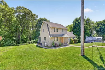 30 Brandeis Avenue, Mohegan Lake, NY 10547 - Photo 3