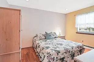 24 Spruce St, Brentwood, NY 11717 - Photo 5