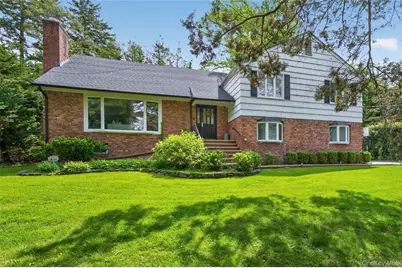 112 The Intervale, Roslyn, NY 11576 - Photo 1