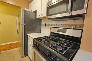 385 McLean Ave, Yonkers, NY 10705 - Photo 11
