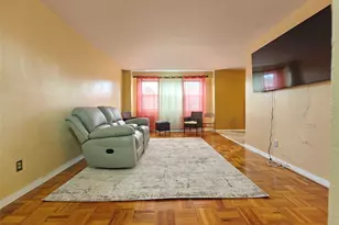 385 McLean Ave, Yonkers, NY 10705 - Photo 5