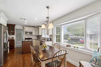[Address not provided], Babylon, NY 11702 - Photo 9