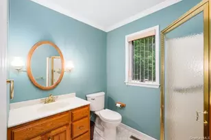 7 Fair Oaks Dr, Poughkeepsie, NY 12603 - Photo 21
