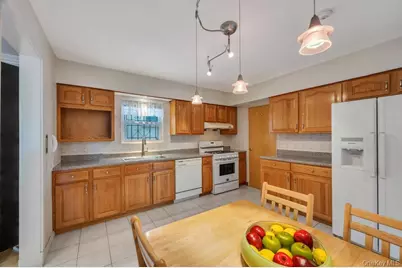 17504 50th Avenue, Fresh Meadows, NY 11365 - Photo 21