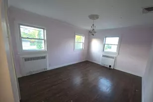 611 Lakeview Ave, Rockville Centre, NY 11570 - Photo 17