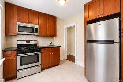 643 Warburton Avenue, Yonkers, NY 10701 - Photo 21