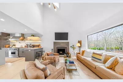 177 Bridies Path, Southampton, NY 11968 - Photo 15
