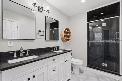 601 Kensington Way, Mount Kisco, NY 10549 - Photo 9