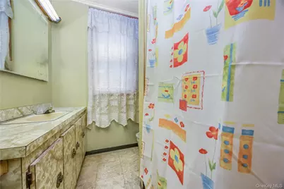 8050 88th Road, Woodhaven, NY 11421 - Photo 17