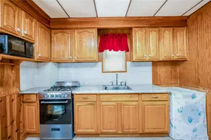 80-50 88th Rd, Woodhaven, NY 11421 - Photo 11