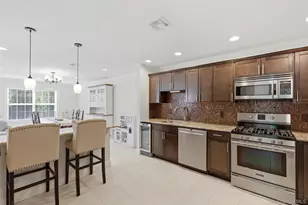 84 Erik Dr, East Setauket, NY 11733 - Photo 9