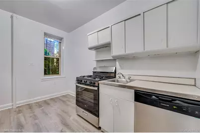 43-10 48 Avenue #1C, Woodside, NY 11377 - Photo 9