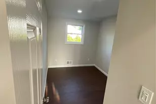 1657 Fairfax Ave, West Islip, NY 11795 - Photo 7