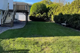1657 Fairfax Ave, West Islip, NY 11795 - Photo 15