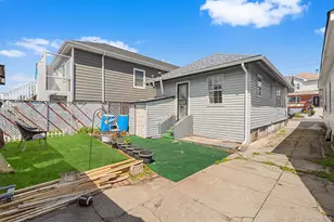 425 Beach 46th St, Far Rockaway, NY 11691 - Photo 13