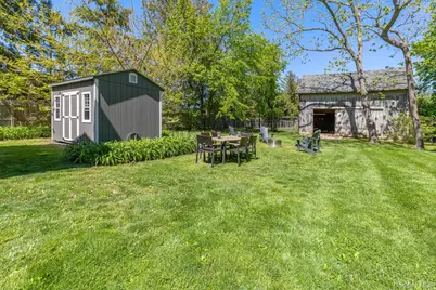 1220 Youngs Avenue, Southold, NY 11971 - Photo 3