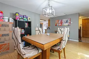 54 College Hills Dr, Farmingville, NY 11738 - Photo 9