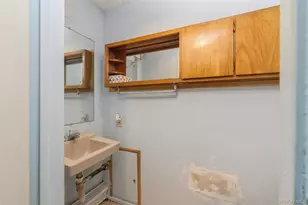 54 College Hills Dr, Farmingville, NY 11738 - Photo 17