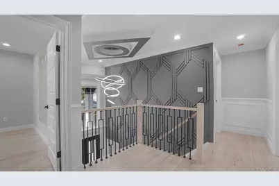 2105 Hoffman Avenue, Elmont, NY 11003 - Photo 5