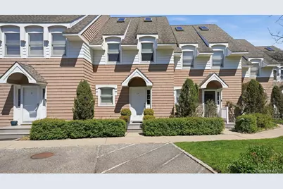 49 Canoe Place Road #416, Hampton Bays, NY 11946 - Photo 7