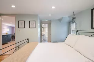82 Nottingham Ave, Valley Stream, NY 11580 - Photo 9