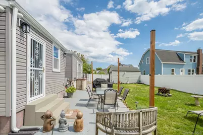 82 Nottingham Avenue, Valley Stream, NY 11580 - Photo 27