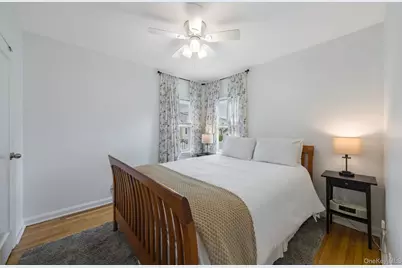82 Nottingham Avenue, Valley Stream, NY 11580 - Photo 23