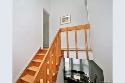 70 Hickory Road #B, Port Washington, NY 11050 - Photo 7