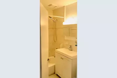 3224 Gunther Avenue, Bronx, NY 10469 - Photo 11
