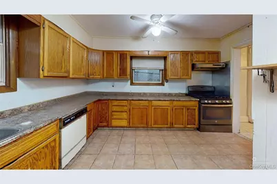 26 Parker Street, Port Chester, NY 10573 - Photo 7