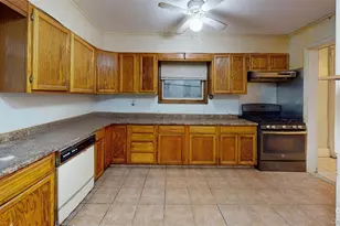 26 Parker St, Port Chester, NY 10573 - Photo 7
