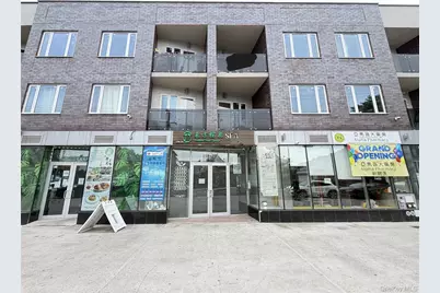 136-20 Booth Memorial Avenue #3K, Flushing, NY 11355 - Photo 1