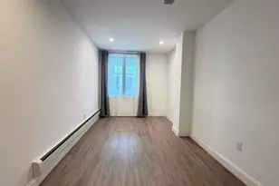 136-20 Booth Memorial Ave, Flushing, NY 11355 - Photo 11