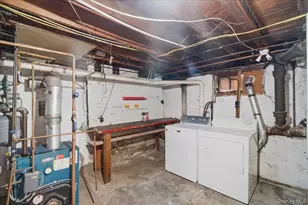 1871 Relyea Dr, Merrick, NY 11566 - Photo 39