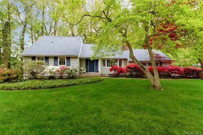 14 Bunkerhill Drive, Huntington, NY 11743 - Photo 5