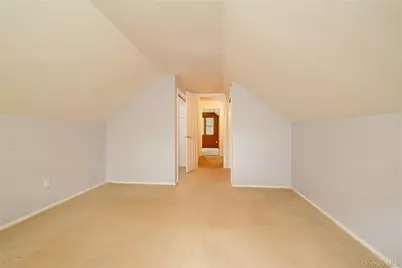 14 Bunkerhill Drive, Huntington, NY 11743 - Photo 37